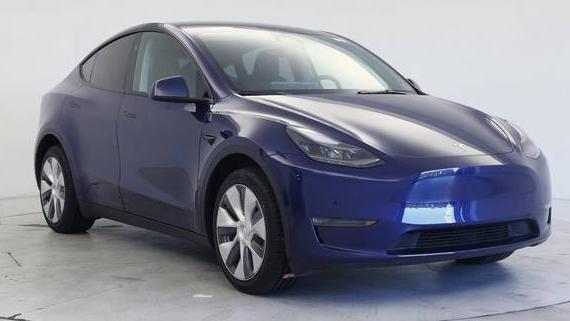 TESLA MODEL Y 2024 7SAYGDEE8RA240633 image